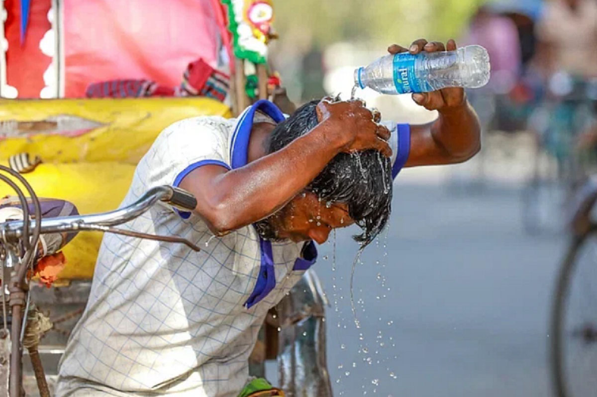 दशकौं यताकै लामो गर्मी बङ्गलादेशमा, विद्युत् कटौतीसँगै विद्यालय बन्द